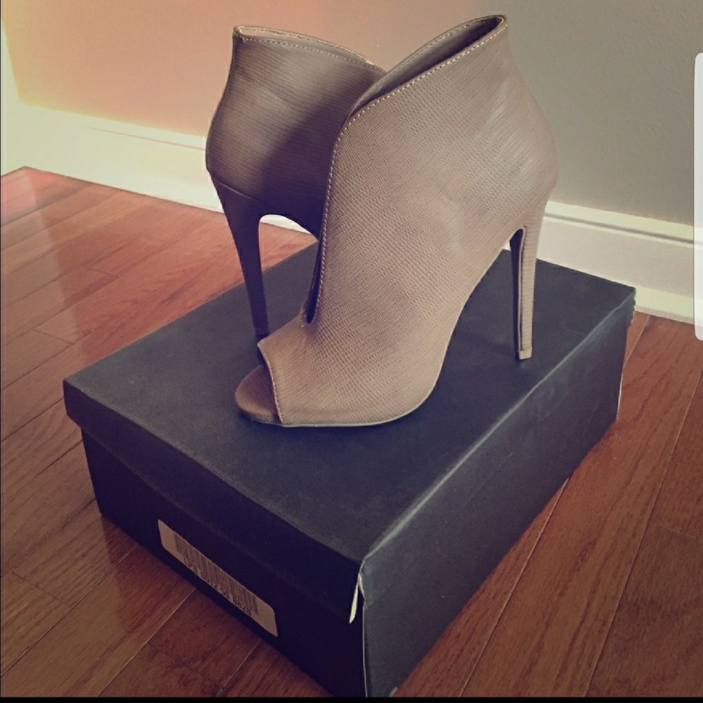 Justfab taupe open vamp booties